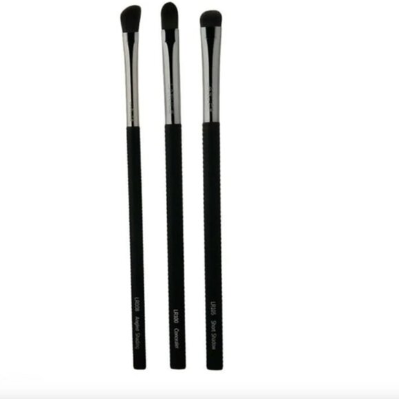 LARUCE BEAUTY - NWT 3-Piece Brush Set - Picture 2 of 4